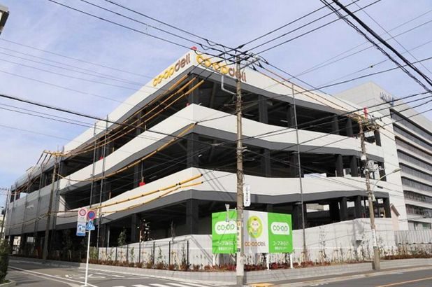 コープみらい、東京・大田区に初の自走式駐車場付き多層階構造の配送センター新設
