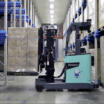 【動画】ニチレイロジと豊田自動織機、冷蔵・冷凍倉庫内で自動運転フォークリフト稼働の実証実験開始