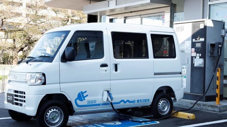 日本郵政と東電HD、三菱自動車が脱炭素化促進へ11月に実証実験開始