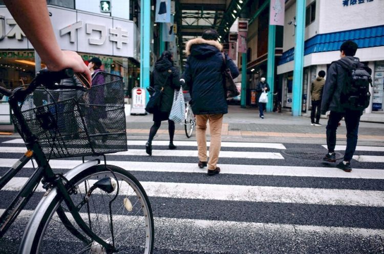 自転車の交通違反に反則金導入する改正道交法が成立、酒気帯びや「ながら運転」は懲役刑も │ LOGI-BIZ online(ロジビズ・オンライン)