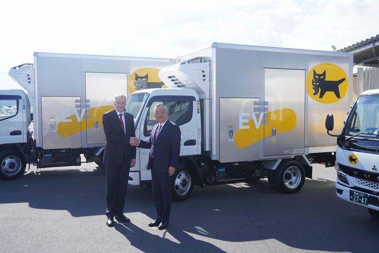 現地取材・動画】ヤマトが三菱ふそうの新たなEV小型トラック900台を