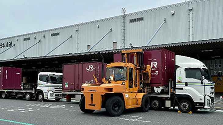 日通とJR貨物、山陽線不通時にトラックで代替輸送