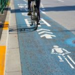 自転車の交通違反に「青切符」導入する道交法改正案を閣議決定