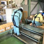 イノフィス、サカタインクスとartience合弁の物流会社ロジコネットにアシストスーツ導入