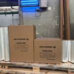 JALが国内航空会社初、資源をより有効活用可能な製法採用したバイオマス素材の貨物固縛用ストレッチフィルム導入
