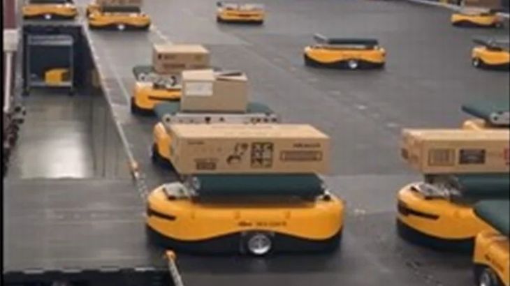 三菱食品、深夜帯の低温作業にAGVロボット「t-Sort」導入