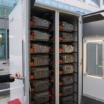 【現地取材・動画】EVトラックのバッテリー、蓄電池として再利用