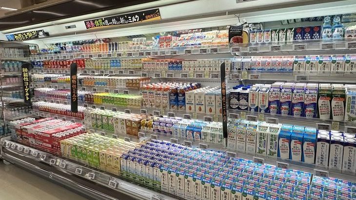 スーパー運営のサミット、パン除く日配チルド全商品の「発注～納品」リードタイムを2日以上に延長