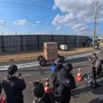 Cuebus、成田空港内の「自動物流道路」実証実験で100m連続搬送・最大積載1tの自動搬送に成功