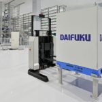 ダイフク、旋回半径1ｍに抑えたフォークリフト型AMR「SOTR-F」を開発