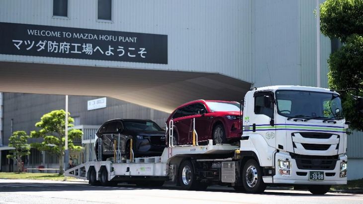 マツダと日通、完成車のトレーラー輸送にバイオディーゼル燃料活用の実証開始