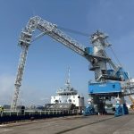 サナース、独ノイエロ製の港湾荷役自動化機械「ニューマチックアンローダー」を日本国内初導入