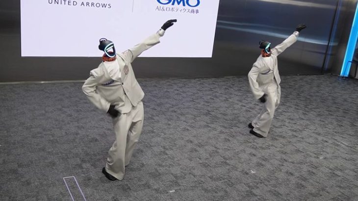 【現地取材・動画】人間型ロボット向けの専用ウェアを開発、俊敏な動きも公開